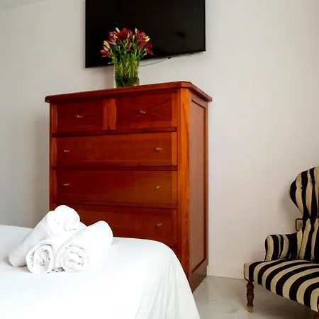 Amazing Rooftop, 70 M Terrace,pool,beach,parking