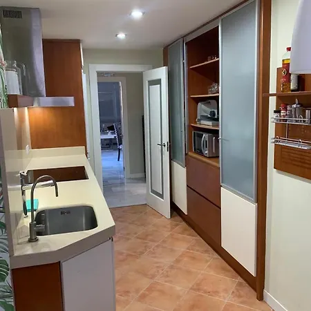 Amazing Rooftop, 70 M Terrace,pool,beach,parking 말라가