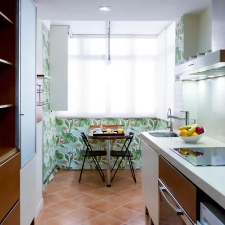 Amazing Rooftop, 70 M Terrace,pool,beach,parking 아파트 말라가