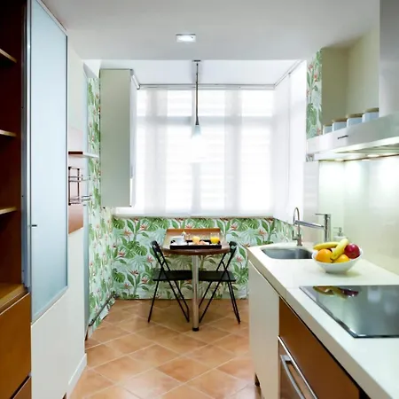 Amazing Rooftop, 70 M Terrace,pool,beach,parking *