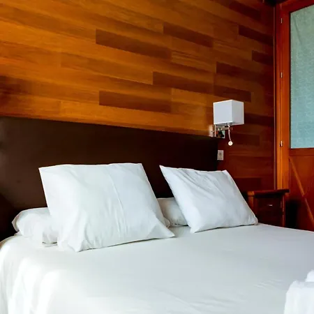 Amazing Rooftop, 70 M Terrace,pool,beach,parking 아파트 *