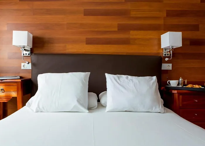 Amazing Rooftop, 70 M Terrace,pool,beach,parking * Málaga